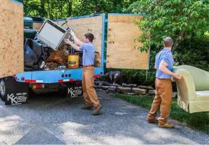 commercial-hauling-company-junk-trash-furniture-hauling-service-2